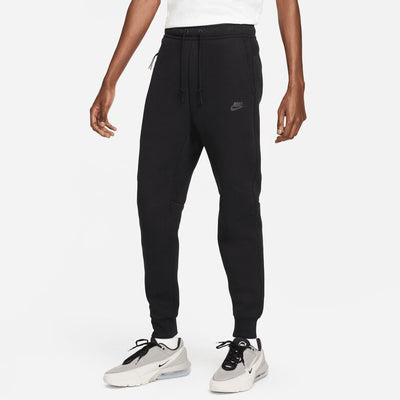 NIKE Tech Fleece Slim Fit Jogger Sweatpants