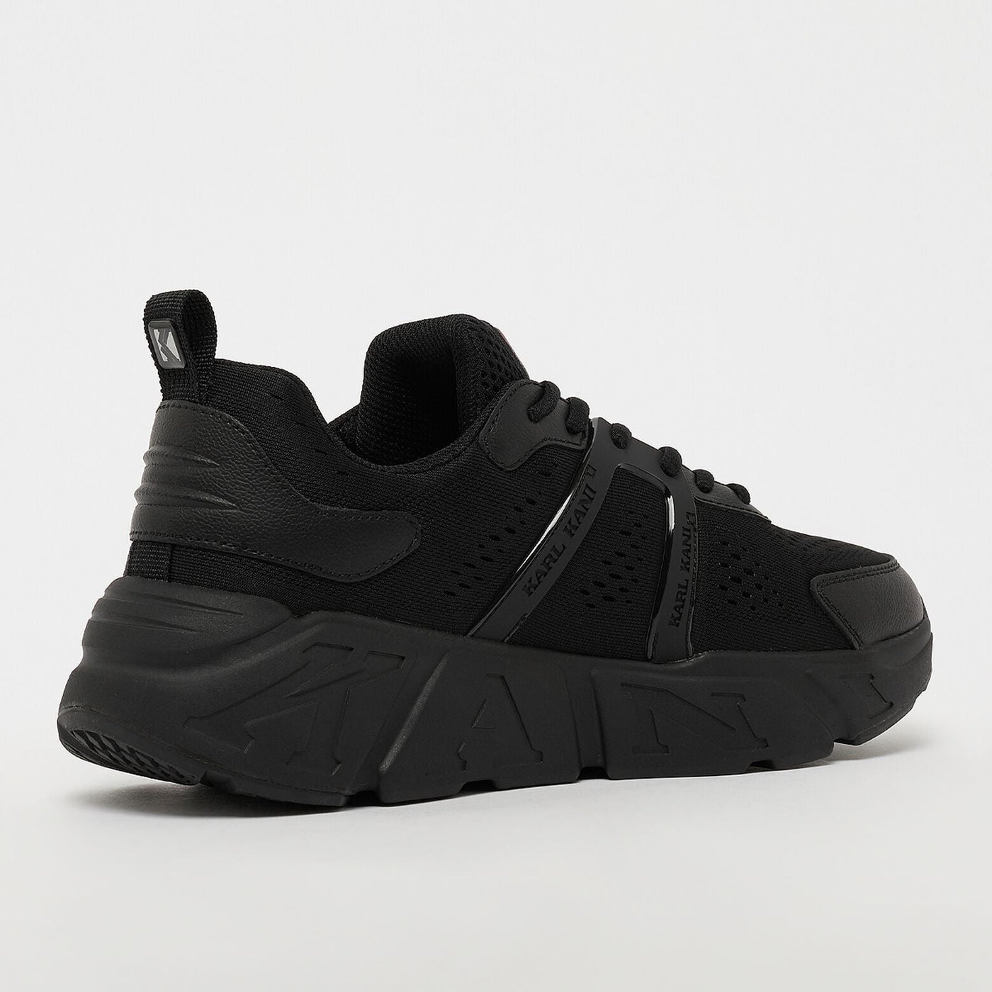 Karl Kani Runner black