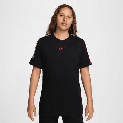 NIKE Sportswear Repeat Tee